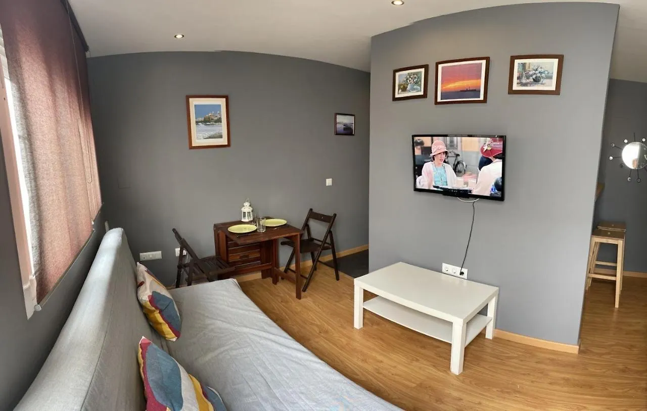 Apartamento Plaza Viuda Cadiz 0*,  Spain